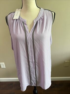 Calvin Klein Lavender Sleeveless Split-Neck Blouse with Charcoal Trim Size Large